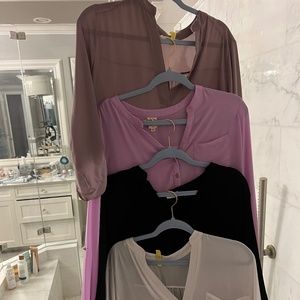 LOT OF 4 CUTE TUNIC TOPS WITH ROLL UP BUTTON SLEEVES‎ for the price of 1!